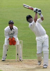 Former New Zealand All-Rounder, Chris Cairns stands at 6th position in the list with 87 sixes in his test career. (Photo Source: Getty Images)