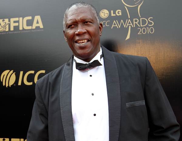 BANGALORE, INDIA - OCTOBER 06: Joel Garner during the ICC Annual Awards at the Red Carpet on October 6, 2010 in Bangalore, India. (Photo by Ritam Banerjee/Getty Images)