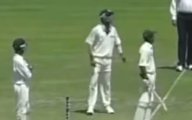 10 Hilarious comments that were caught on stump mic in cricket history